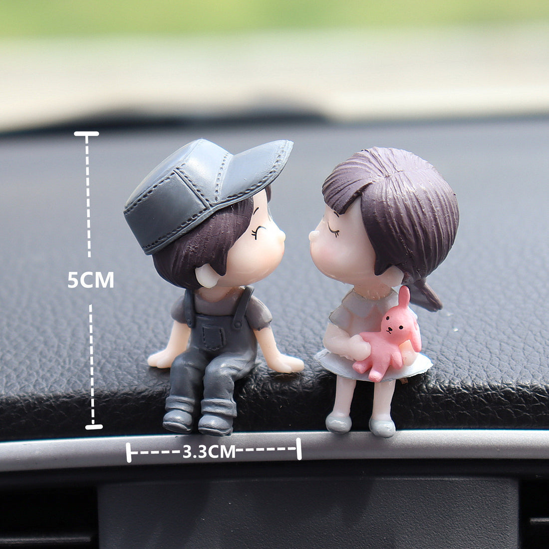 Decorative Ornaments for Couples – Add Romance to Your Ride!